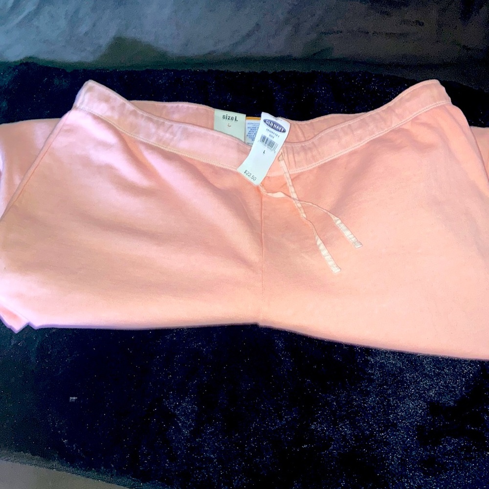Women’s large pink sweat pants
